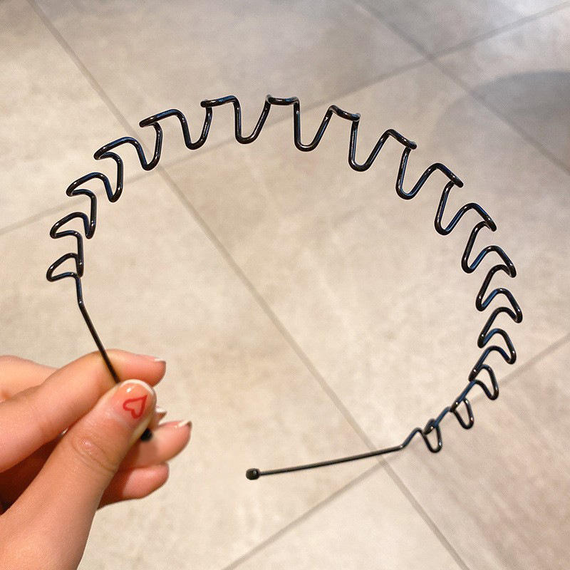 medicine with internal grooves