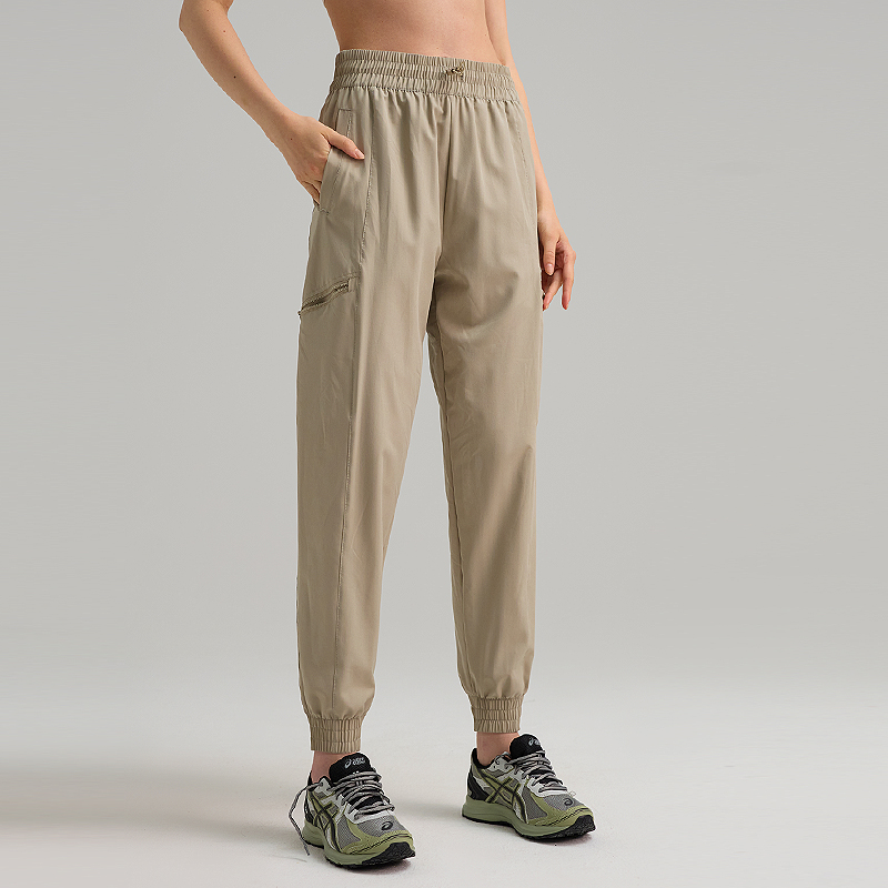 Khaki color
