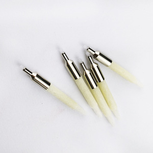 バルブマーカーの油性塗料マーカーアクリルマーカー交換用の極細先端プラスチックペン先0.5mm - Product Image 1
