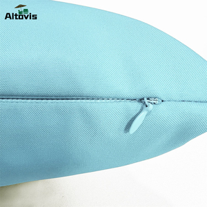 Grosir warna-warni tahan air kustom dicetak bantal lempar untuk piknik berkemah luar ruangan - Product Image 5