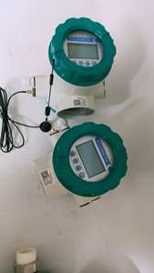 Compact Type Battery Power Supply Electromagnetic <strong>Flow</strong> Meter Transmitter - Product Image 2