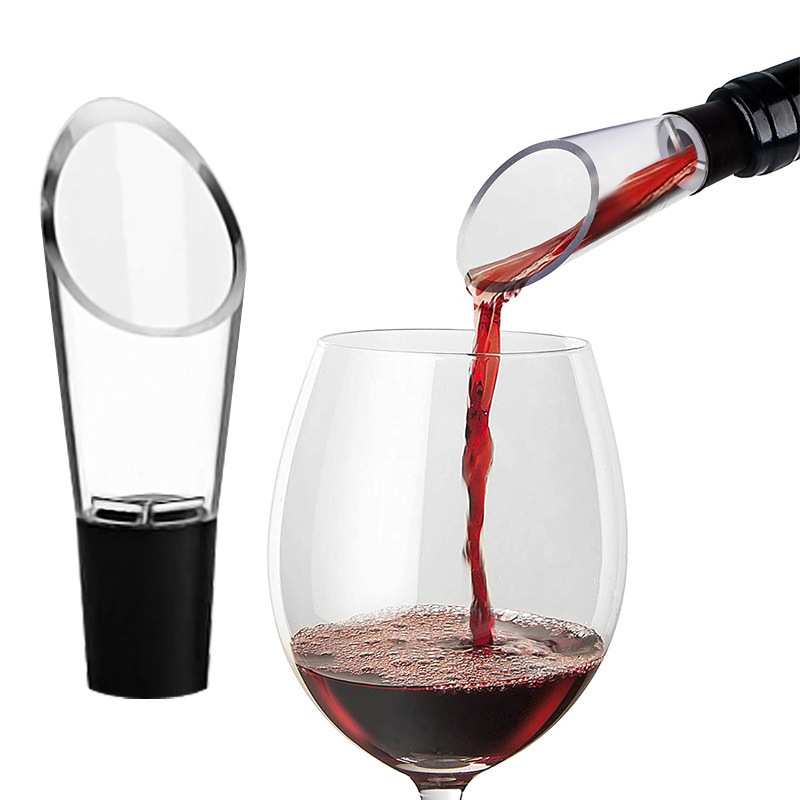 Red wine pourer