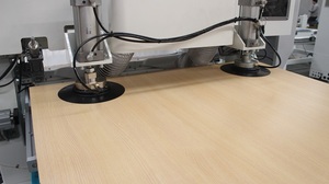 CNC-Nesting 3D-CNC-Routermaschine Tischstrahler mit Be- und Entladung 3-Achsen-CNC-Router 1224