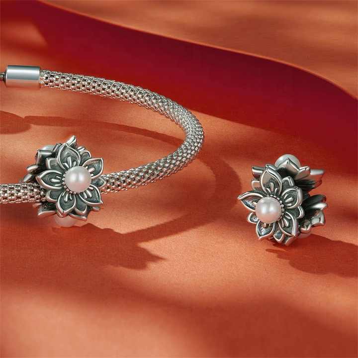 Hochwertige Großhandel DIY Vintage Armband Charm Show Modeschmuck machen kleine Gravur Perle 925 Silber Perlen Charms