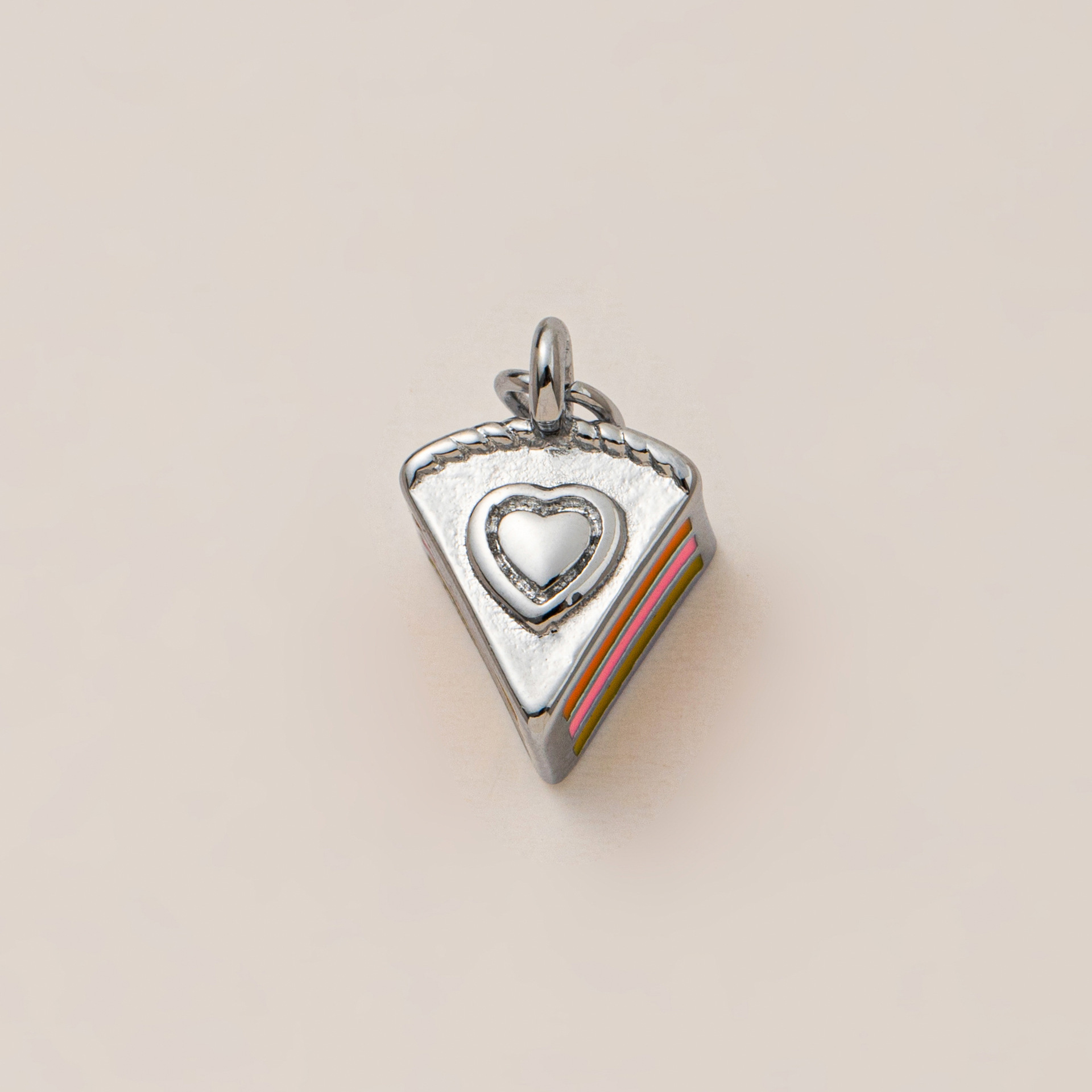 Pendentif gâteau arc-en-ciel
