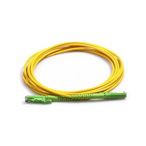 Glasfaser adapter Flach anschluss E2000 APC mit Simplex Single Core Patchkabel - Product Image 1
