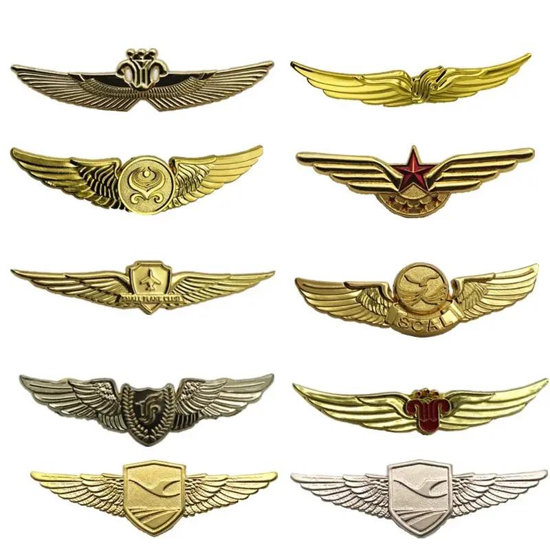 Wing shape air service uniform pin badge wholesale golden aircraft commander metal pin with clutch airplane captain emblem pin