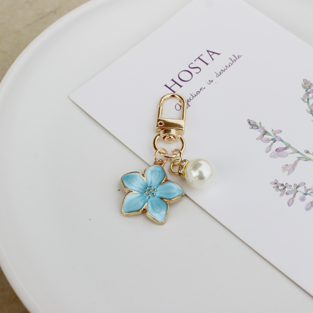 Blue flower pearls