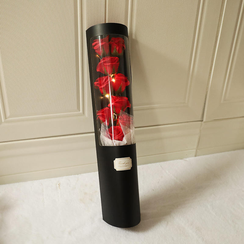 กอดถังช่อดอกไม้-สีดำ