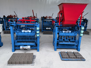 <strong>Fixed</strong> Hopper Concrete <strong>Block</strong> Brick <strong>Machine</strong> for Producing Double Row Hole Brick Changeable Mould Brick <strong>Machine</strong> High Quality 4-35 - Product Image 6