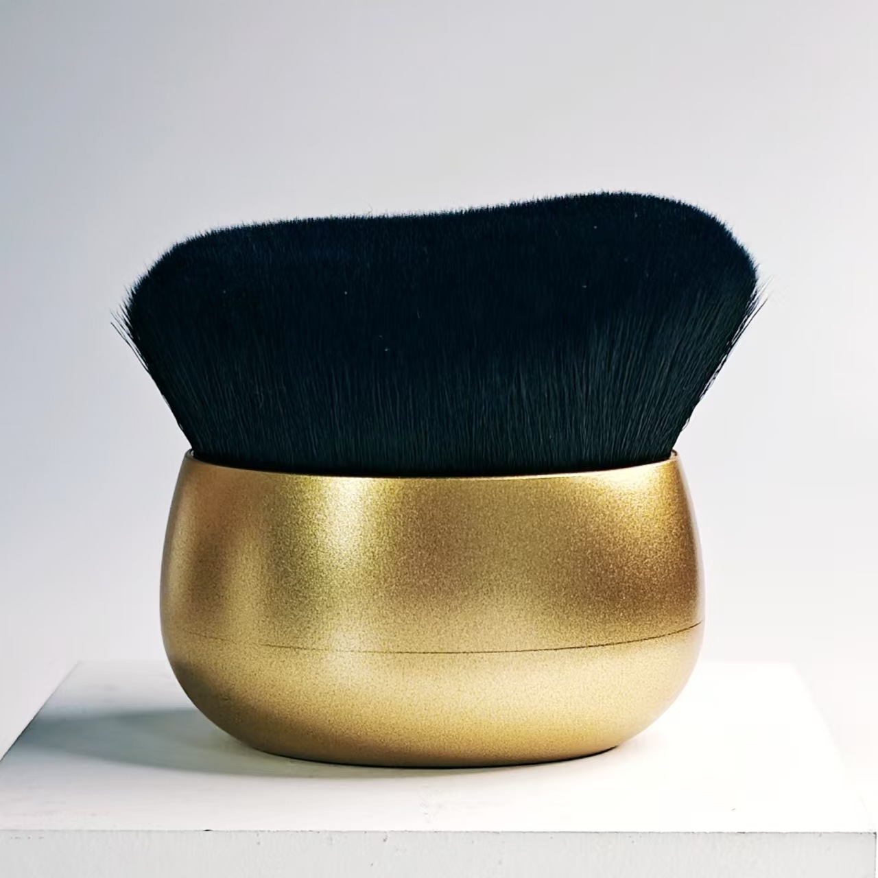 Black bursh 3