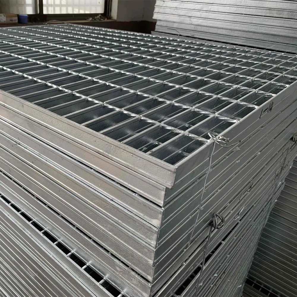 Alta Qualidade Metal Materiais De Construção Quente Mergulhado Galvanizado Piso Aço Grating Catwalk Steel Grating Preço