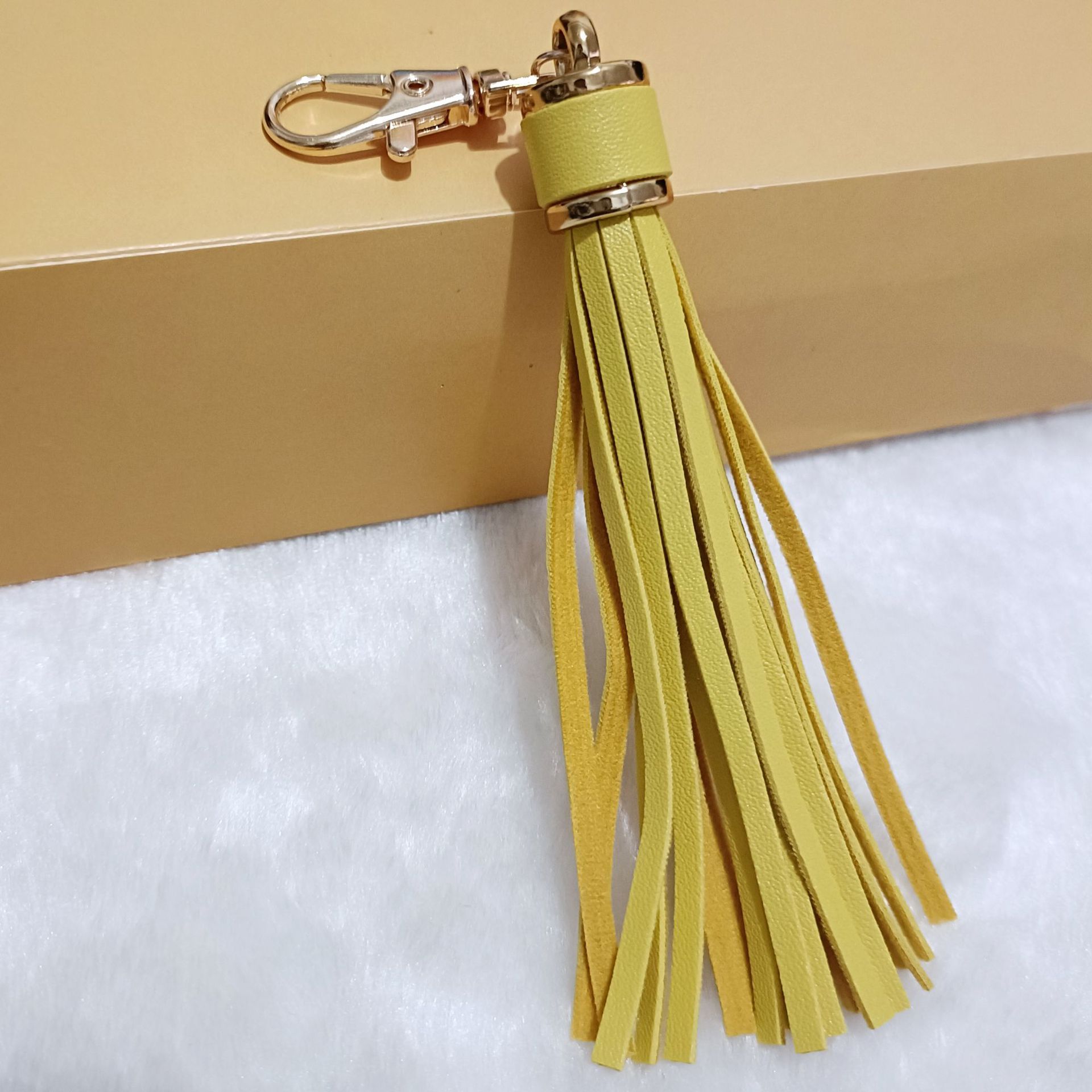 Fermoir en or jaune 8