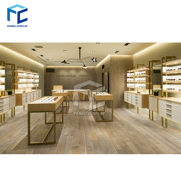 Dorato o personalizzato