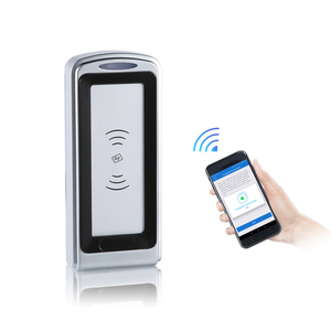 Lector de control de acceso con función de tarjeta Mifare de aplicación personalizada independiente y lector de control remoto IR opcional IP68 a prueba de agua