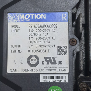 RS1A03AAWXXA3P0S Servo antrieb getestet Guter Zustand Schnelle Lieferung - Product Image 5