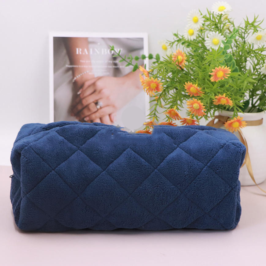 Peluche blu