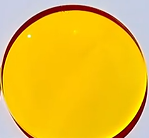 สีเหลือง