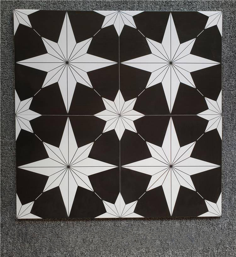 300x300 - 13
