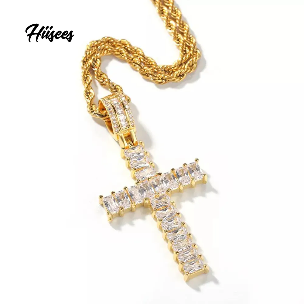 Collana con croce in oro pieno di diamanti Baguette un pezzo gioielli di moda ciondolo croce in ottone placcato oro 18 carati gioielli Hip Hop Ice Out