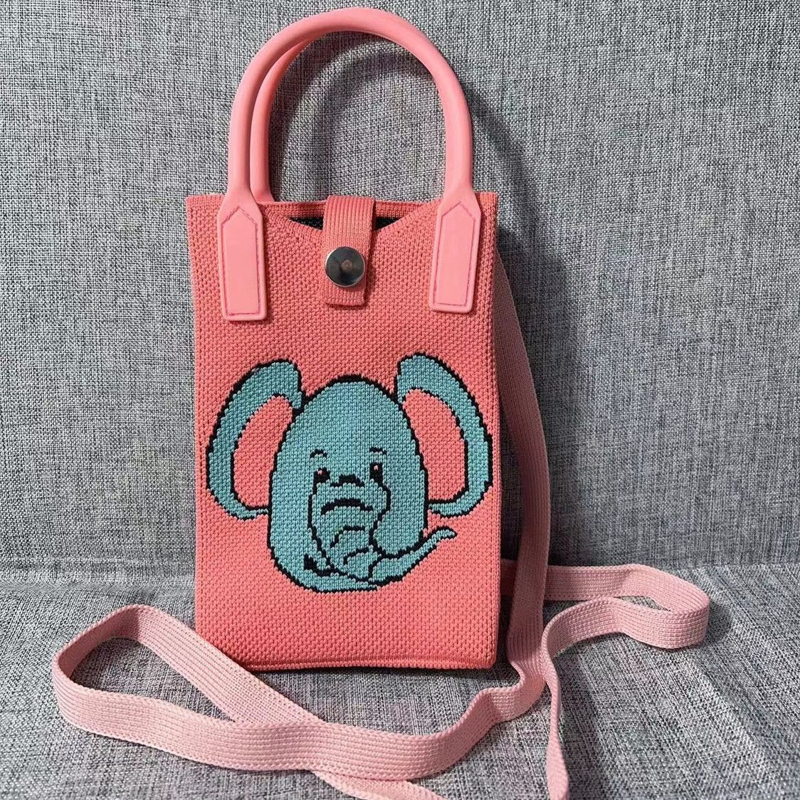pink elephant