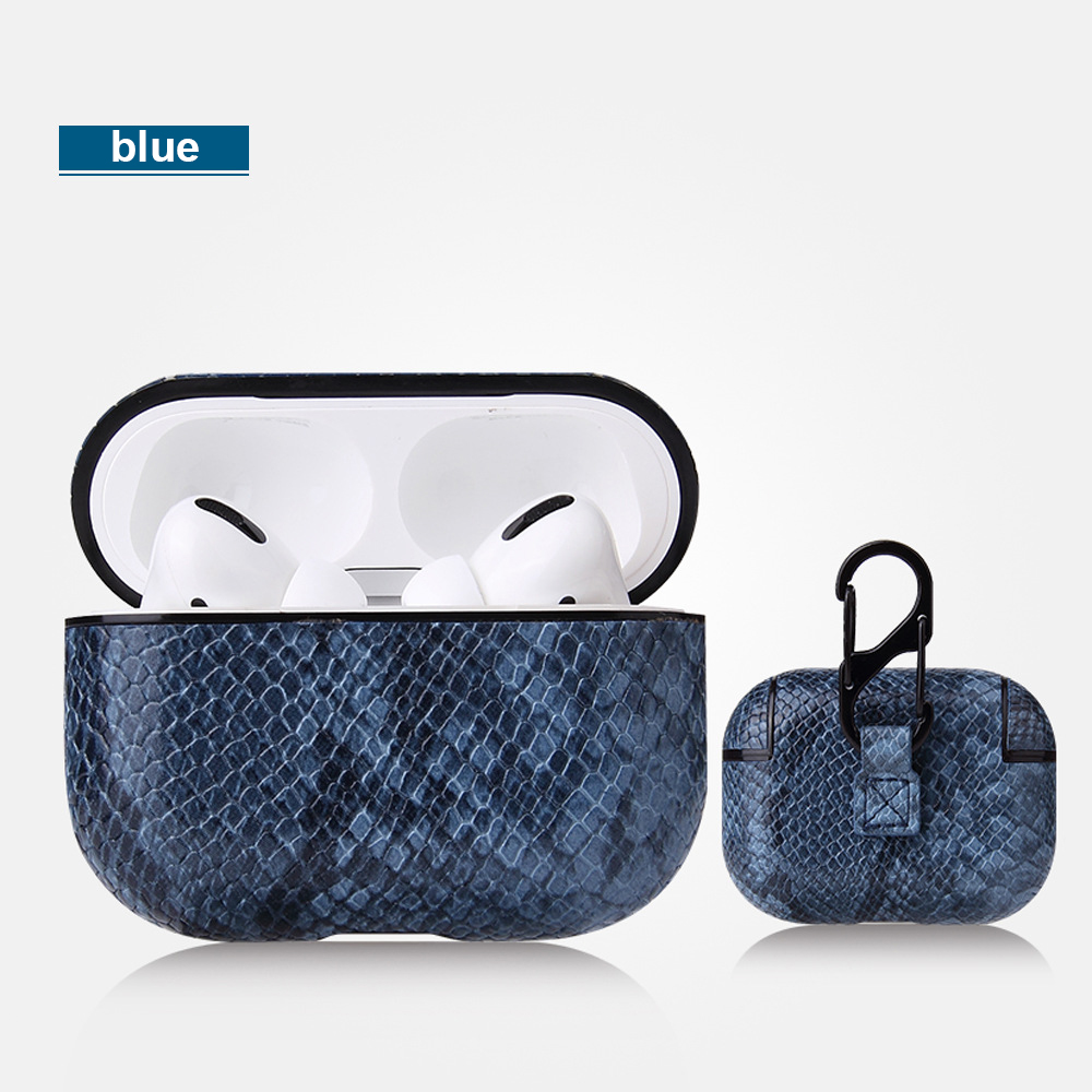 Snakeskin grain + bleu