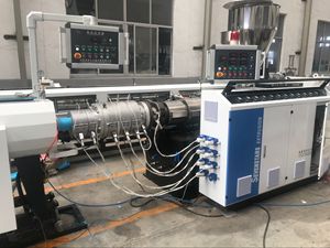プラスチック押出機/PP/LLDPE/HDPE/PEホース/チューブ/パイプ製造機pprパイプマシン - Product Image 2