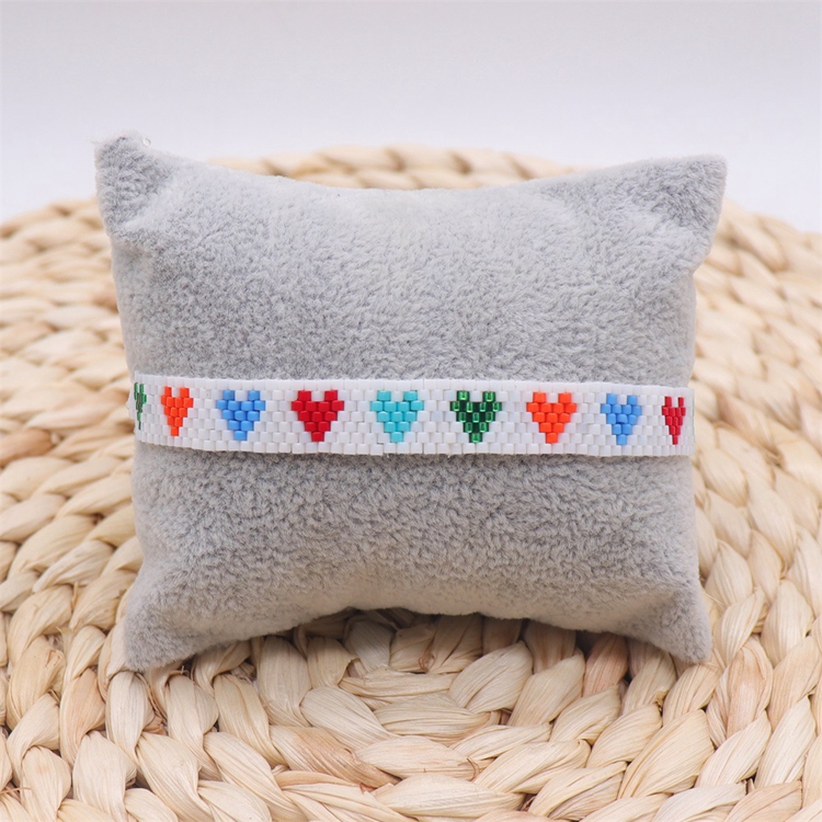 BRACELET-31