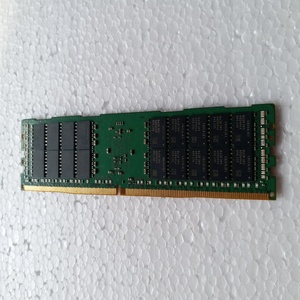 64GB DDR4 modulo nuovo Originale di memoria del server UCS-ML-1X644RV-A 15-104063-01 DDR4 RAMs IN MAGAZZINO - Product Image 1