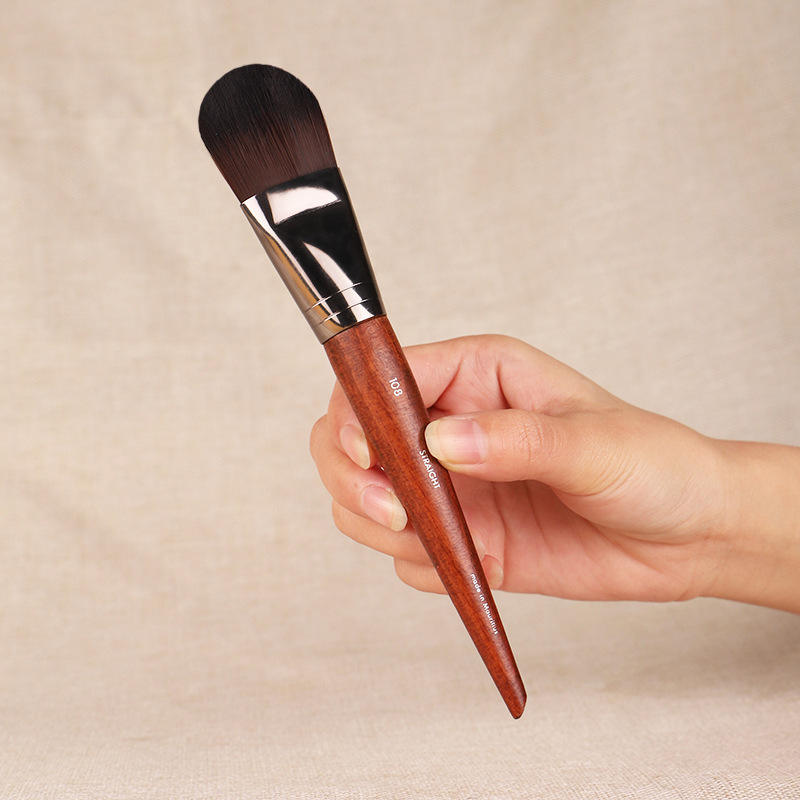 F108-Large tongue-shaped foundation brush