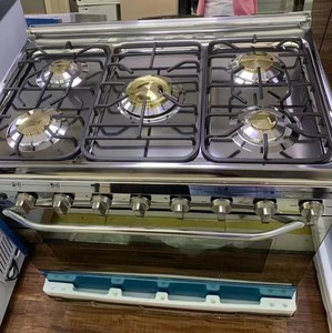 חם מוכר רב תכליתי 50l נירוסטה פיצה תנור מובנה 5 כיריים גז מבער <span class=keywords><strong>4</strong></span> גז ומבשל חשמל עם תנור