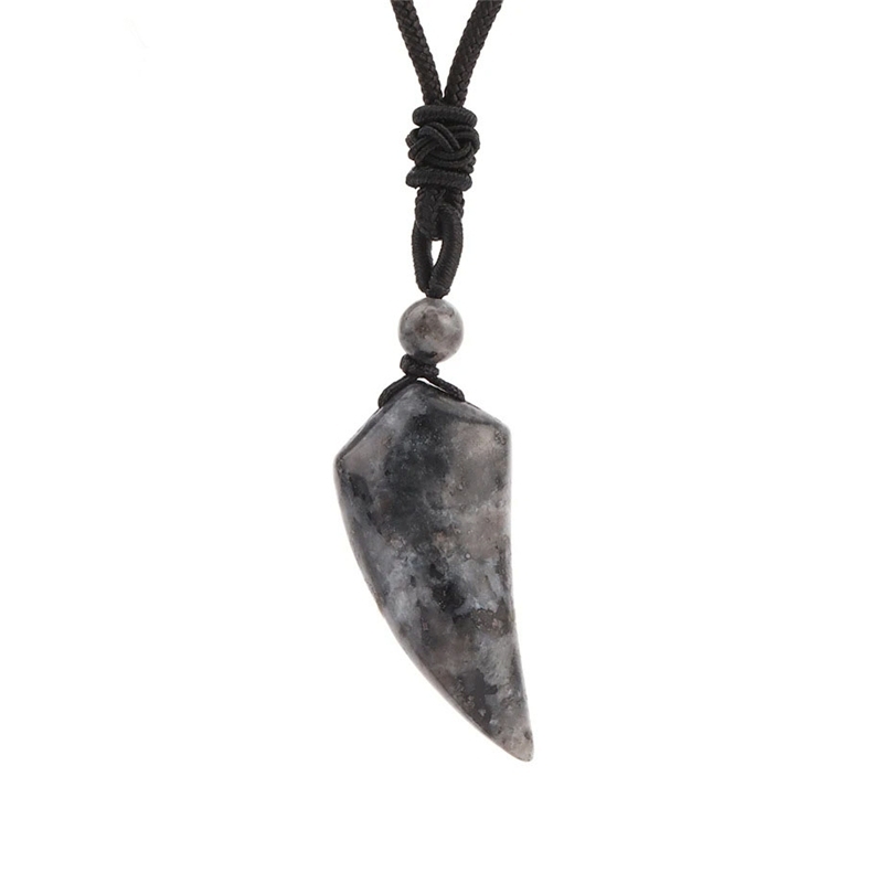 Ciondolo in labradorite nera bianca