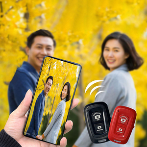 シャッターミニ三脚リリースボタン自撮りアクセサリーカメラコントローラーアダプター写真コントロールBluetoothリモートボタンR1 - Product Image 3