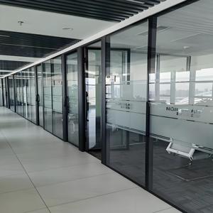 Indoor Office <strong>Partition</strong> Wall <strong>System</strong> with Acoustic Aluminum Frame Glass <strong>Partition</strong> Customizable Office Dividers
