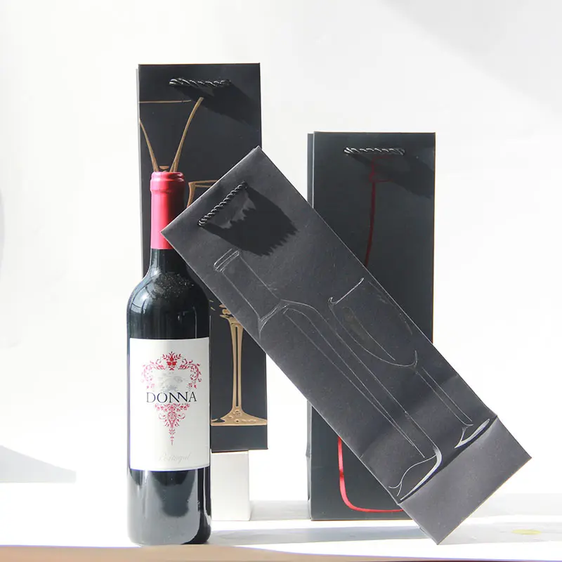 Sacchetto di vino di prezzo ragionevole di alta qualità oem prezzo competitivo sacchetto di carta per bottiglia di vino all'ingrosso singolo doppio vino nero Bot