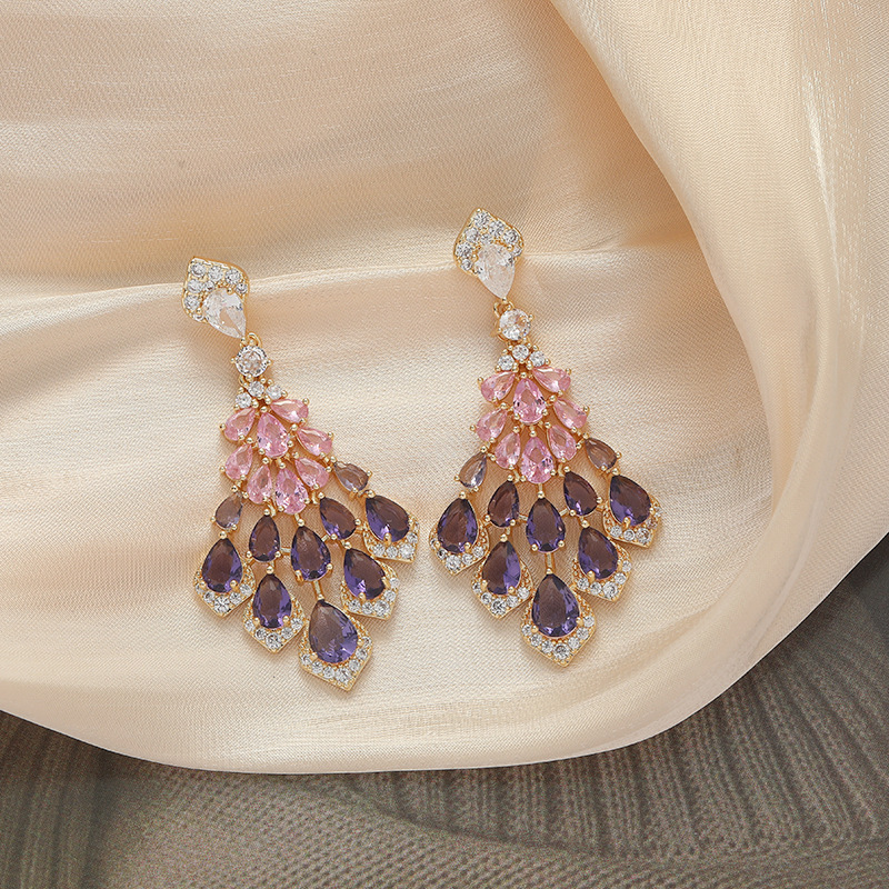 or Eh123 plume violet