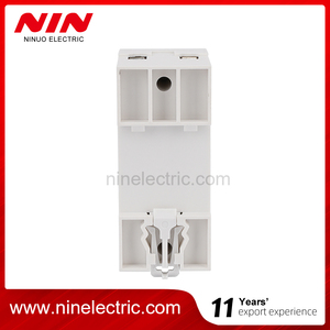 NIN Venta caliente Protector de voltaje de hogar ajustable 220V AC Salida de corriente Dispositivo de ajuste de voltaje de cobre monofásico para uso doméstico - Product Image 5