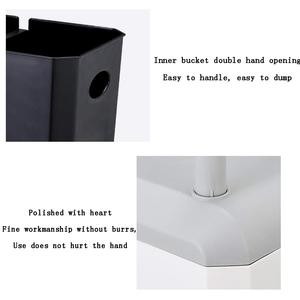Cubo de basura de plástico fácil de limpiar para cocina/sala de estar Cubo de clasificación de basura alta con estante de almacenamiento para bolsas de basura