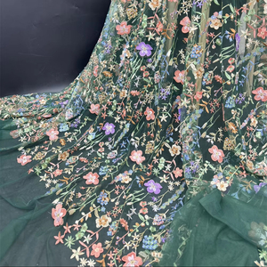 3D薄纱蕾丝提花面料机织植物花设计女式刺绣蕾丝<span class=keywords><strong>DIY</strong></span>裙子衬衫旗袍连衣裙服装