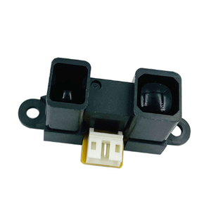 GP2Y0A710 Módulo de sensor de rango infrarrojo Sensor de distancia de 100-550cm para evitar la detección de obstáculos GP2Y0A710K0F - Product Image 6