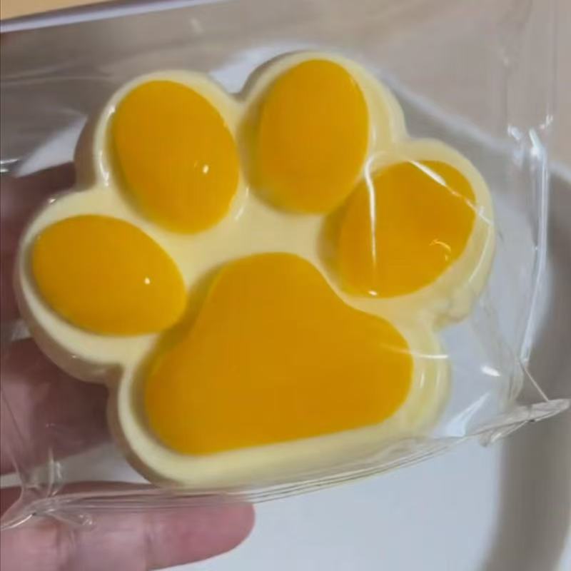 Orange cats claw-without chuck