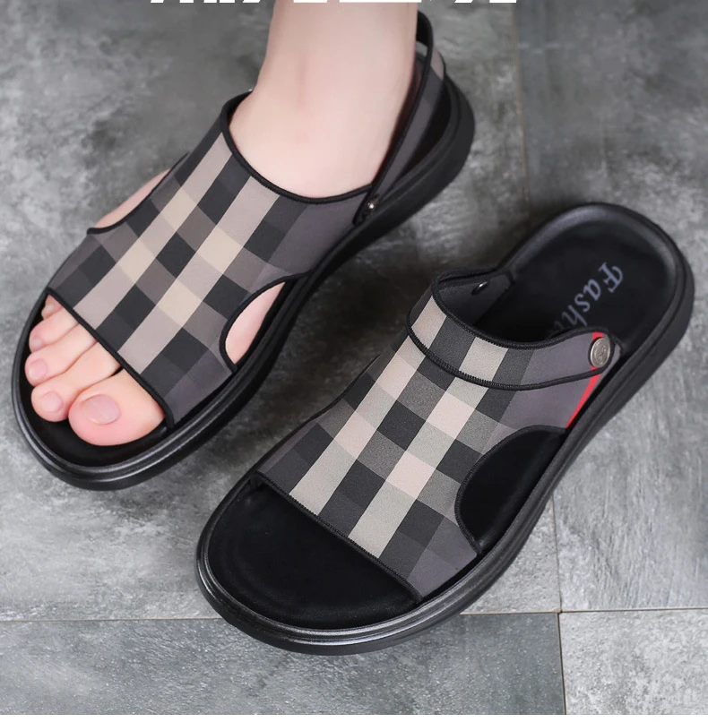 Fashion Men Leather Sandals Shoes High Quality Breathable Beach Sandals Slippers