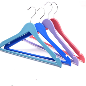 可生物降解衣架成人基础热卖环保回收塑料衣架 - Product Image 1