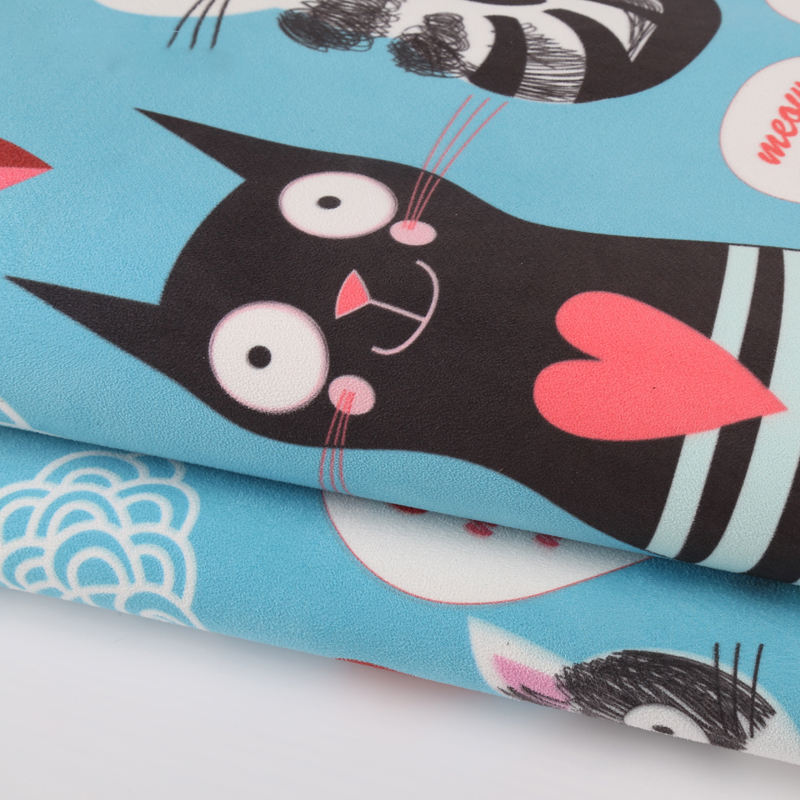 Tapis de yoga en daim-Chat