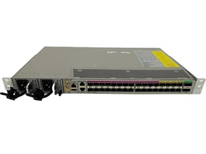 Enrutador de la serie 540 del sistema de convergencia de red Original usado al por mayor, enrutador de Red 24x1/10GE 8x10/25GE 2x100GE - Product Image 3