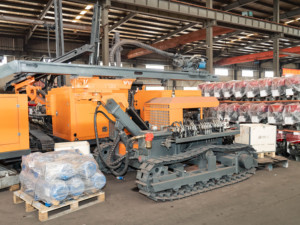 JS420 paletli Dth matkap teçhizat All-in-one 30m derinlik paletli-tip delikli sondaj kulesi çok fonksiyonlu sondaj kulesi - Product Image 4