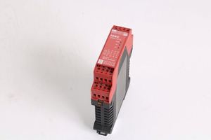 Новый HR3S-301N модуль реле контроля безопасности HR32 Series - Product Image 3