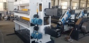 QH-HQZ Computer Double Layers <strong>Helical</strong> Cross Cutter / Double Layers NC Cut off <strong>Machine</strong> / NC Sheet Cutter <strong>Machine</strong> - Product Image 5
