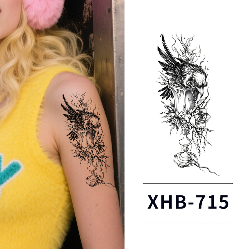 XHB 715