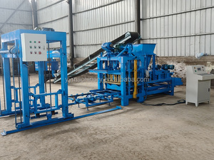 Máquinas simples de fabricación de ladrillos de rompecabezas para trabajos de construcción Máquina automática de fabricación de ladrillos de bloques en China - Product Image 3